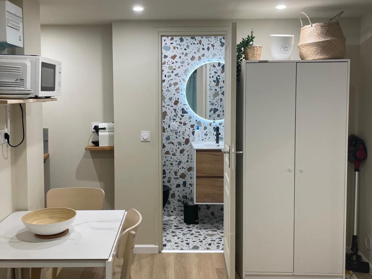 Appartement Palmiers, Coeur De Ville Sur Le Parcours Des Arts Hyères Esterno foto